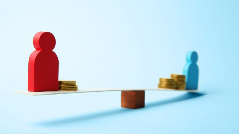 Should You Know What Your Co-workers Earn?